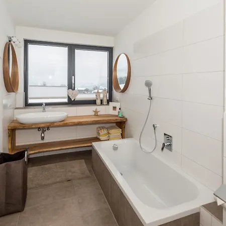 Naturchalet Hoeflehner - Heimgefuehl & Ruhelage An Loipe & Wanderweg Ramsau am Dachstein