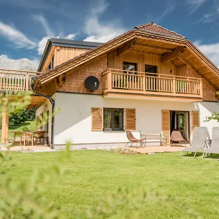 Naturchalet Hoeflehner - Charming Hideaway & Summercard Ramsau am Dachstein