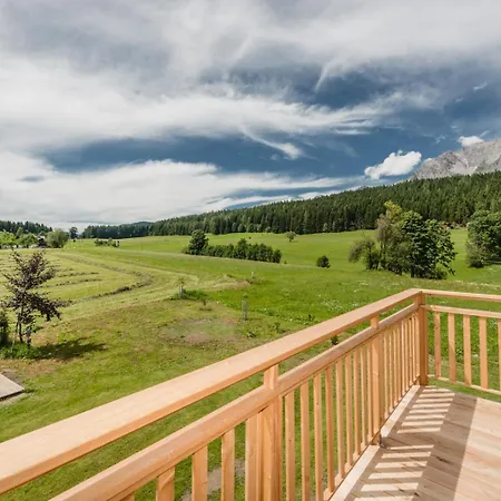Naturchalet Hoeflehner - Charming Hideaway & Summercard Apartment