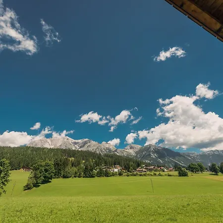 شقة Naturchalet Hoeflehner - Charming Hideaway & Summercard